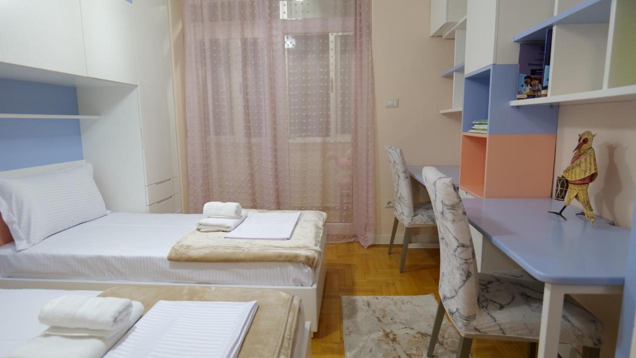 City Center Apartment Niko 04 Tirana Exteriör bild