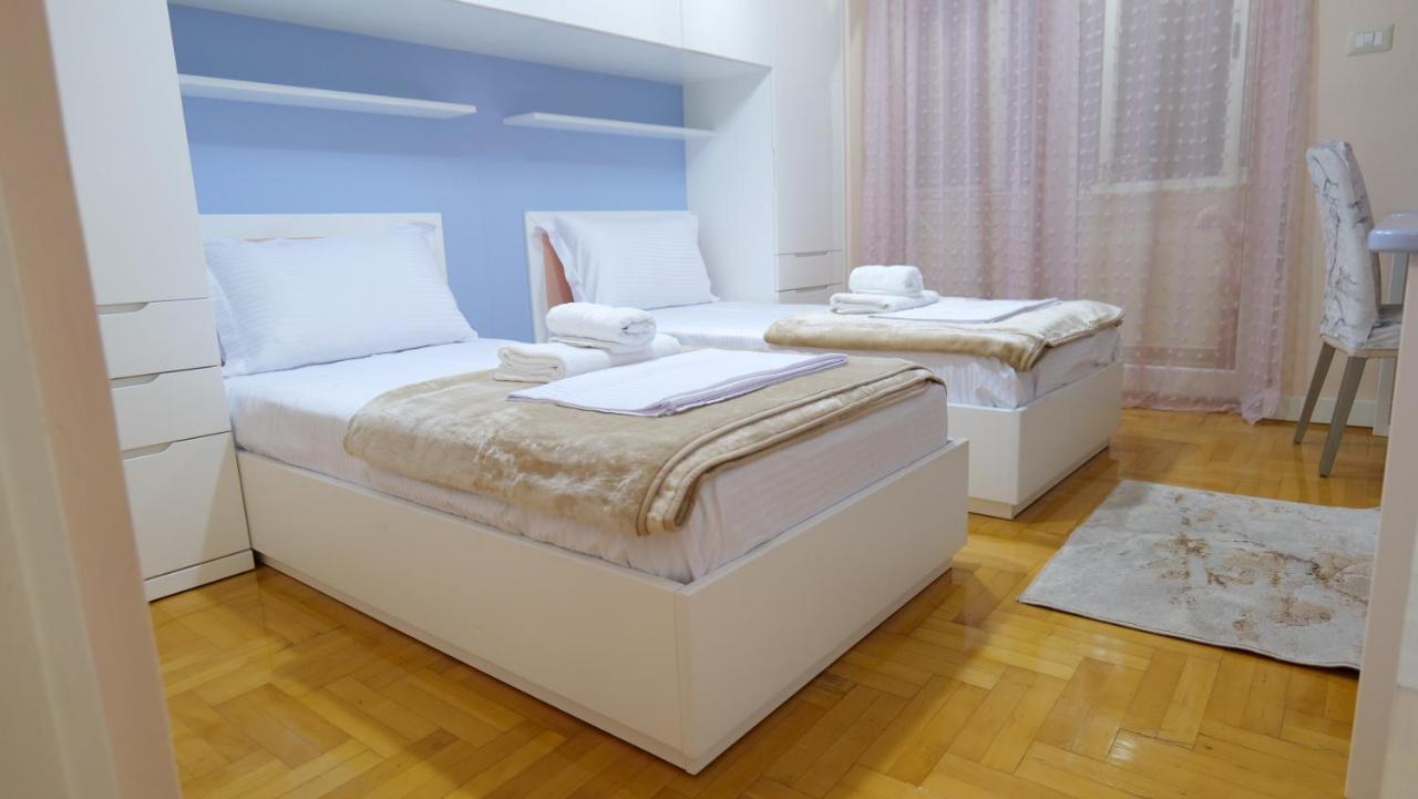City Center Apartment Niko 04 Tirana Exteriör bild
